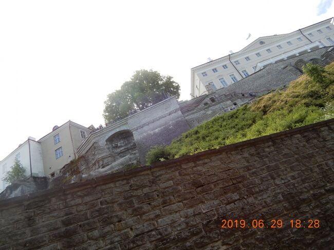 Patkuli Stairs（Patkuli trepp）史跡<br />　　Rahukohtu 3, 10130 Tallinn, エストニア<br /><br />旧市街から、此処の階段を登ると展望台。