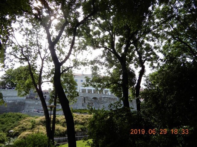 Patkuli Stairs（Patkuli trepp）史跡<br />　　Rahukohtu 3, 10130 Tallinn, エストニア<br /><br />旧市街から、此処の階段を登ると展望台。