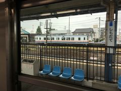 関東鉄道の列車。初めて存在を知り、初めて乗りました。