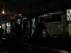 本吉原駅に停車中の夜景列車車内です。車掌さんのガイド放送も素晴らしかったです。
