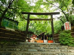 2019.07.28　嵯峨嵐山
だいたい「のみや」と打てば“飲み屋”としか出てこないのが不届き者である最大の証拠であるが、ここは野宮神社である。