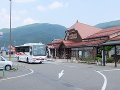 信濃大町駅で高速バスを降りました