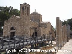 聖キリアキ・クリソポリティッサ教会(Αγία Κυριακή - Χρυσοπολίτισσα)

西暦59年に地震で破壊された建物を14世紀に再建した教会です。敷地内にはパウロ(Πα?λος)が縛りつけられ鞭打たれたとされる円柱があります。


聖キリアキ・クリソポリティッサ教会：https://paphosanglicanchurch.org/our-churches/ayia-kyriaki/
聖キリアキ・クリソポリティッサ教会：https://www.visitpafos.org.cy/stpaul_chrysopolitissa.aspx
パウロ：https://ja.wikipedia.org/wiki/%E3%83%91%E3%82%A6%E3%83%AD