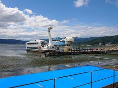 ヤケになった僕は、妻の手を引き泣きながら近くの《遊覧船乗場》へ。