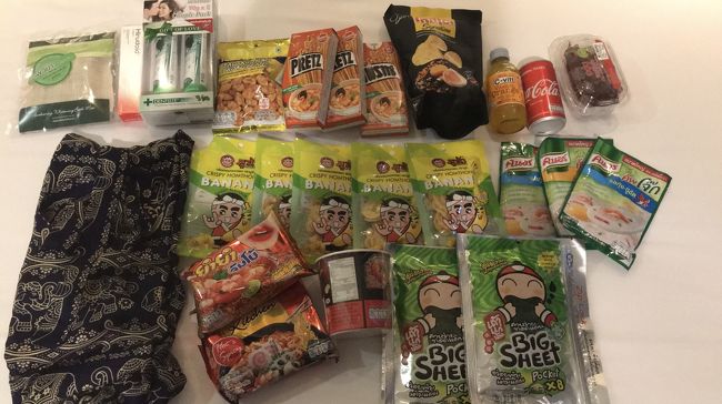 の後、またもやセブンイレブン。<br />みんなへのお土産を調達です。<br />400Bほど買い、爆買い日本人となりました。<br /><br />ホテルに帰ってシャワーを浴び、まだ20時じゃんー！と調子に乗った私は、またもやホテルの下のマッサージへ。<br /><br />タイ古式マッサージ 1時間 380B<br />同じやつかよ。笑  <br />「take2 ネ！」 昨日と同じ人がやってくださいました。サイコー↑<br /><br /><br />3日目へ続く、、