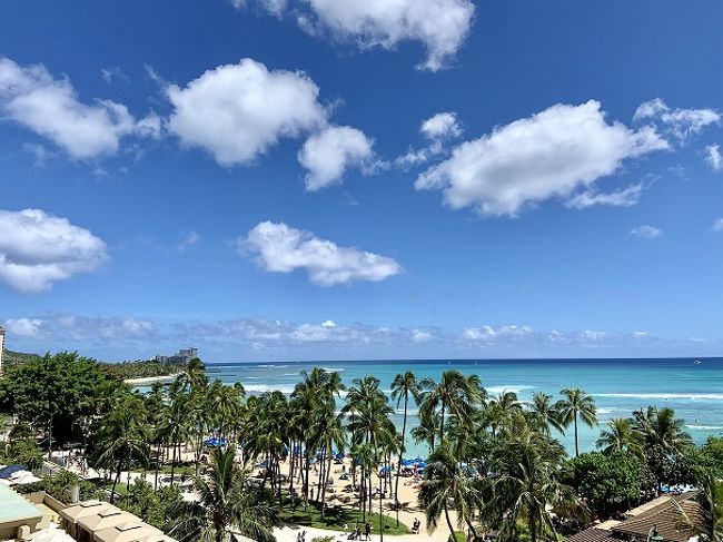 ６階のオーシャンフロントでした<br />もう少し上階がよかったけど<br />景色が良いのでいいかなあ