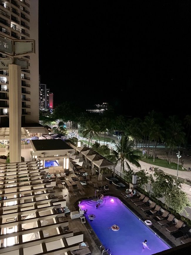 ホテルに戻って長い一日終了