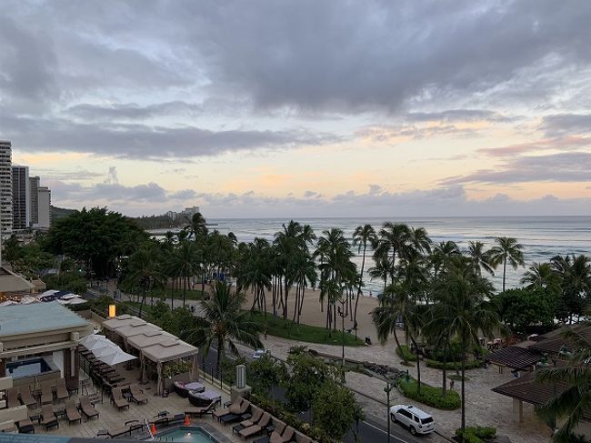 日も暮れてきました<br />お腹も空いてきたなあ