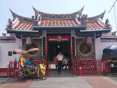 14:30
ちょっと歩いてチェン・フーン・テン寺院へ。


▼チェン・フーン・テン寺院(Cheng Hoon Teng Temple)
現地名：青雲亭
現存するマレーシア最古の中国寺院。仏教寺院。
1646年。
