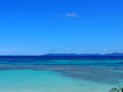 ホテルへ向かう途中、メインビーチのニシ浜へ寄り道してくれました。

なんて綺麗なアオ３色！
青、蒼、碧！！
すげ～♪(≧▽≦)