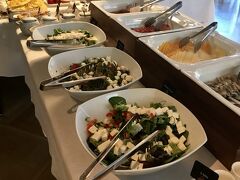 ホテルに戻って朝食。美味しいビュッフェともお別れ・・・