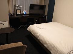 西口から徒歩数分のリッチモンドホテル山形駅前にチェックイン。1泊なので本当に寝るだけですが、安心感のあるホテルです。