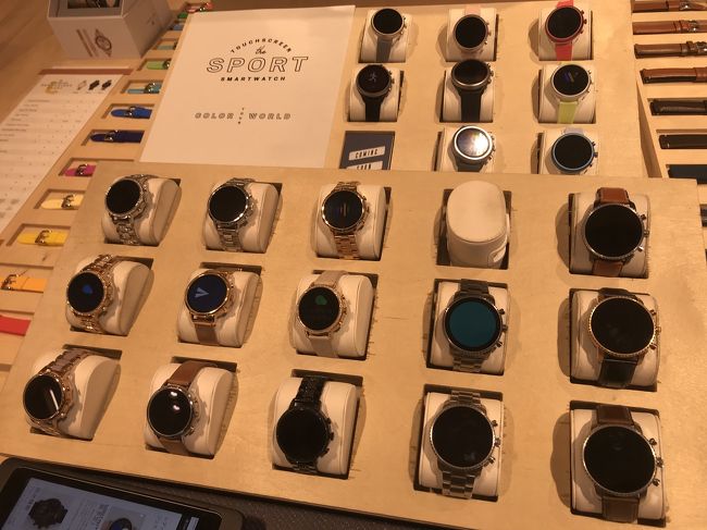 fossilの時計のセールが目当てでしたが思ったより安くなく、スマートウォッチが気になりますがとりあえず保留に。