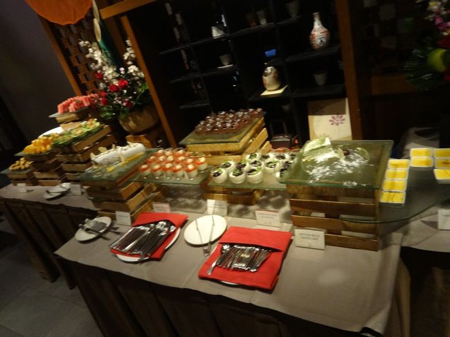 色んなケーキ&amp;タルトなど。