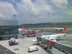 13時頃、イスタンブール新空港着。
