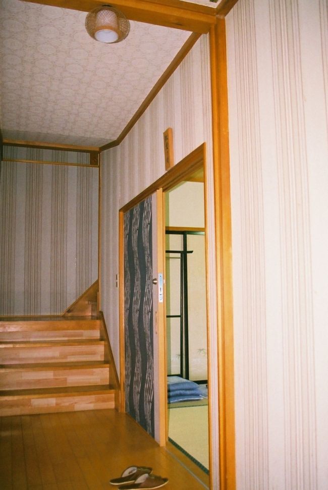 お部屋は6畳の和室〝紅葉の間〟。