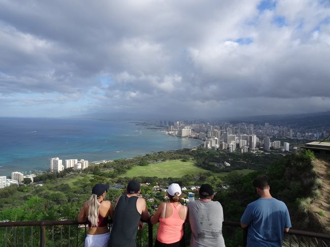 見晴らしがいいところは昔は軍事施設、いまは観光資源。<br /><br /><br /><br />