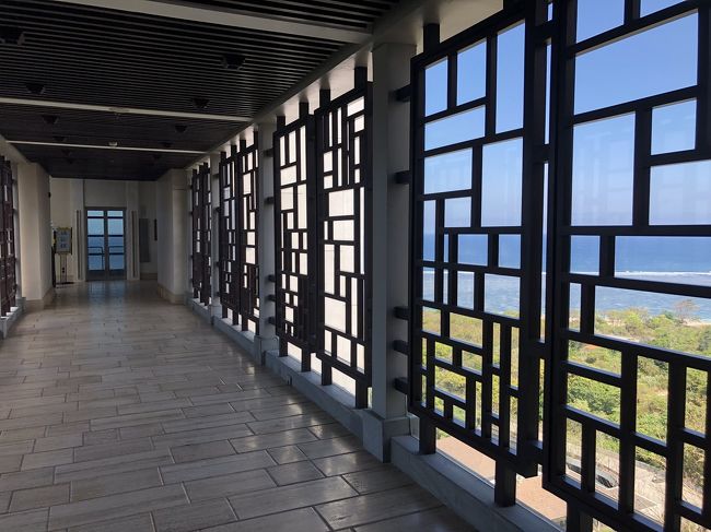 ようやくお部屋へ移動します。<br />エレベーターで１階に降りてそこからカートに乗ってお部屋まで行きます。