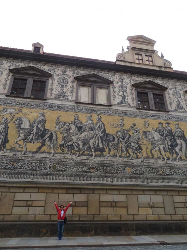 心の安らぎ旅行 19年 春 Dresdenドレスデン Part2 Der Furstenzug 君主の行列 ドレスデン ドイツ の旅行記 ブログ By とんちゃん健康一番さん フォートラベル 心の安らぎ旅行 19年 春 Dresdenドレスデン Part2 Der Furstenzug 君主の行列 ドレスデン ドイツ の旅行記 ブログ By とんちゃん健康一番さん フォートラベル