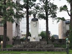   記念館近くにある「山本五十六公園」(   http://www.ym56.net/kinenkouen.html   )にも立ち寄りました。