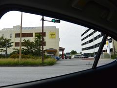 空港から送っていただき、タイムズレンタカーの営業所まで。新しい営業所でしたよ。