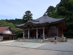 大山寺本堂

去年（2018年）が開山1300年だったそうです。