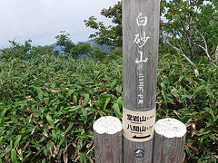 標高2136.7mです。
谷川岳より高いです。
