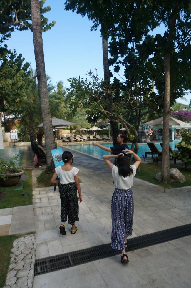 クラブラウンジの人達は三ヶ所から朝食会場が選べます。