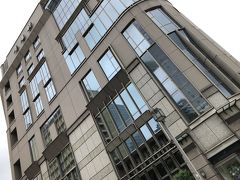 　これからが、やっと私の本番のツアー。
　崎陽軒でのビュッフェ。横浜駅目の前です。少し離れてバスが止まったので、「来た道を憶えておいてください」とＴＤ。「私だめだからあなた憶えておいてね」とお友達同士参加の女性。それが一番危ないです。お互いそう思って、相手が頼りで、自分で覚える努力をしないと、二人で迷子になります。方向音痴な私が言うのもなんですが、一人なので頑張ります。
