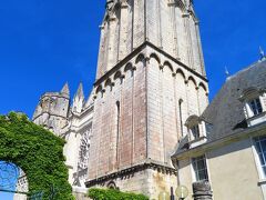 サン・ピエール大聖堂　Cathédrale Saint-Pierre-de-Poitiers