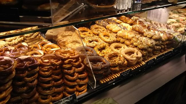 プリュツェルも沢山の種類。どれも大変においしそう！