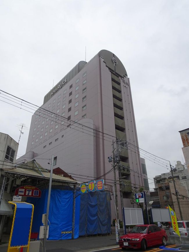 ホテルリソル岐阜<br />朝食は無しで予約した。岐阜駅にはいろいろな朝食の店が揃っています。