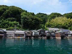 映画　「男はつらいよ」や「釣りバカ日誌」などのロケ地になったのだとか

船頭さんが舟を停めて説明してくれますが・・・

舟が停まった瞬間、汗が噴き出します(;^ω^)

