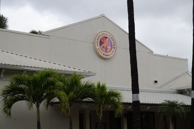 場所は変わって・・<br />このコーヒーショップには前から行きたかったところです。<br />曇りの日があったので行くことにしました（ハリケーンのせいです）。