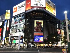 すすきの定番ショット！

居酒屋勧誘がうるさい～。