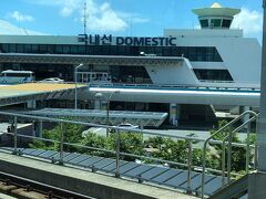 金海国際空港。

今日も暑いね～あ～～名残惜しい・・・
楽しかった、美味しかった釜山。