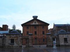 ハイドパーク バラックス
１９世紀に男性囚人のための宿舎として建てられ、オーストラリアの囚人遺跡群のひとつとして世界遺産に登録されている。