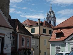 青い塔は　聖堂参事会修道院教会