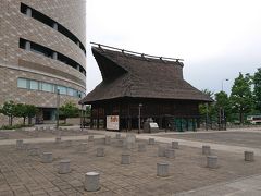 大阪歴史博物館と祭殿の復元？