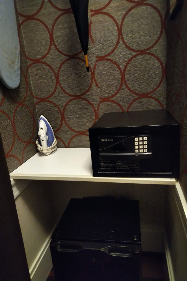 無いものを挙げると<br />スリッパ はみがき←持参済み