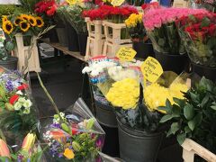 花市場のマーケットにて。オランダらしい。