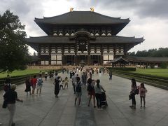 東大寺！
写真では大きさ伝わらんけど本当にデカい！