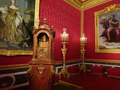 ここにはモラン作のからくり時計があります。
手間が掛かるので動いてはいませんが、当時としてはこれだけのものを作るのは、膨大な技術、労力、財力が必要です。
物凄く大変だったと見学客に知ってほしいようです。