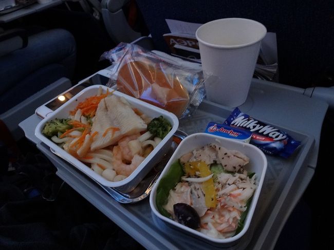 　　　　　2番目の食事<br /><br />ちょっと炭水化物が多いけど、味は普通。<br />