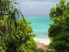 ●2019/8/01(木)

仲本海岸のシュノーケリングタイムは午後なので、午前中は大好きな西の浜でまったりタイムにします。

西の浜の入口、整備されて草ぼうぼうでなくなり、綺麗になってました。
