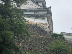 高知城は天守も石垣も美しいです
