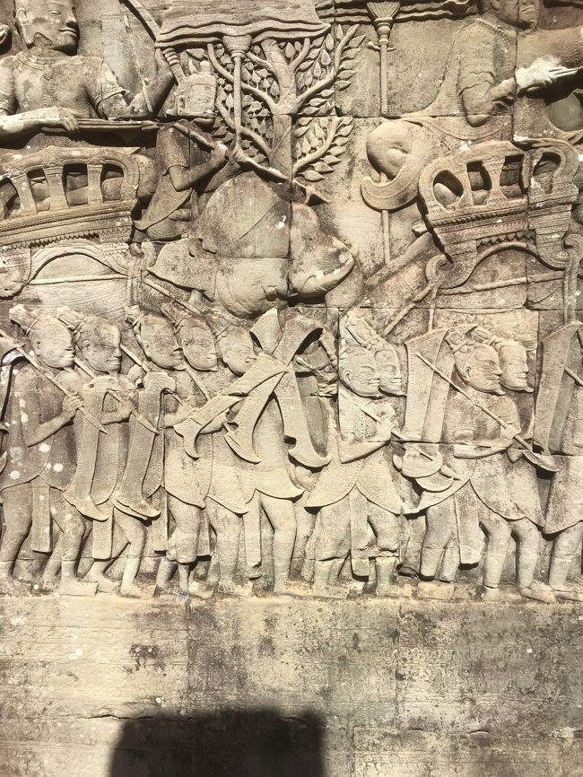 ここは壁画が、面白かった。詳細な説明がいるので、ガイドさんがマンツーマンで教えてくれたので<br />、貸切ツアーでよかった。説明も出来るだけ木陰てしてくれました。