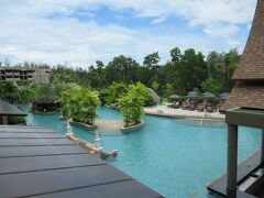 Mikhao Palm Beach Resort
広大な敷地で、プールが超広くて、子供たちは大喜び。