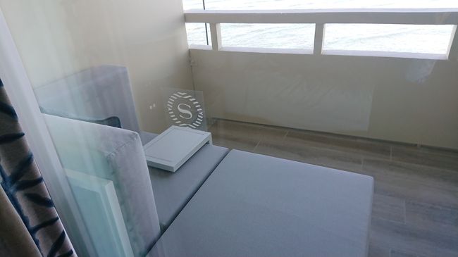 ホテルのテラスにあるソファーです。気持ち良かったです。