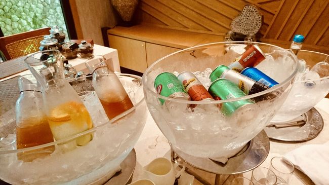 炭酸水やお水アイスティーなどもありました☆